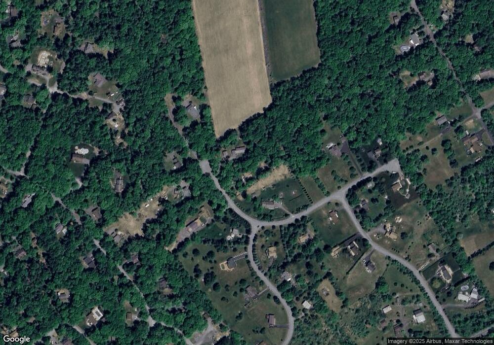 293 Rainbow Dr, Stroudsburg, PA 18360 - photo 1