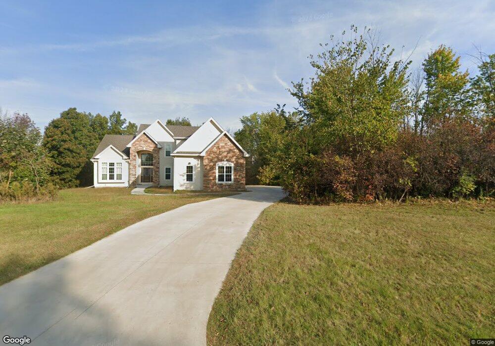 4272 N Woodcrest Ridge Dr, West Bend, WI 53095 - photo 1