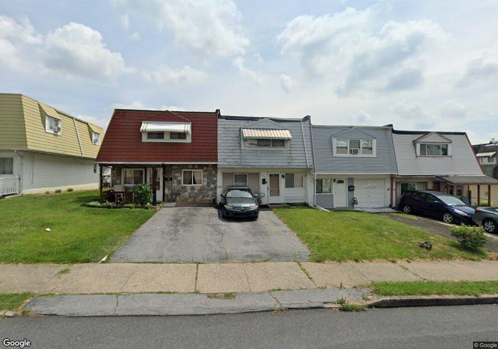 879 N Kiowa St, Allentown, PA 18109 - photo 1