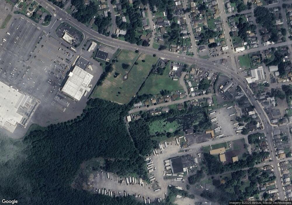 35 Park St, West Hazleton, PA 18202 - photo 1