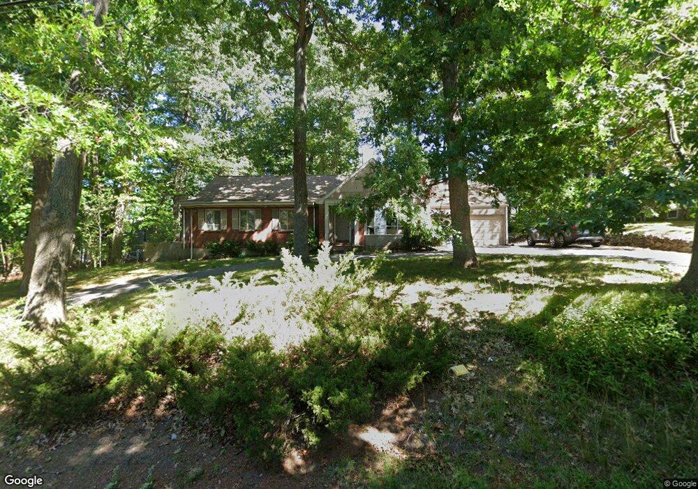 539 Concord Ave, Lexington, MA 02421 - photo 1