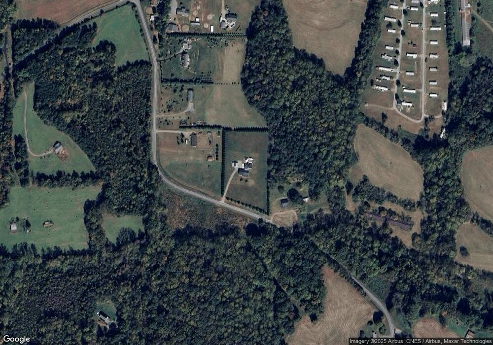 400 Yadkin Valley Rd, Statesville, NC 28625 - photo 1