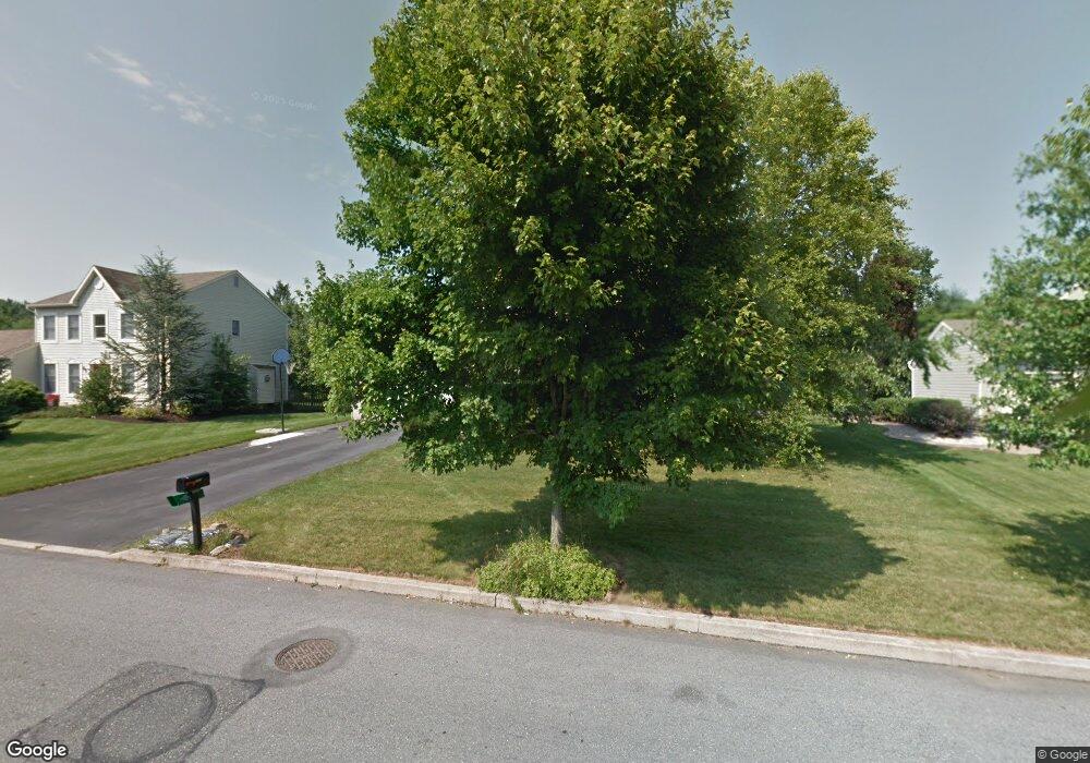 4679 Hampshire Dr, Bethlehem, PA 18017 - photo 1