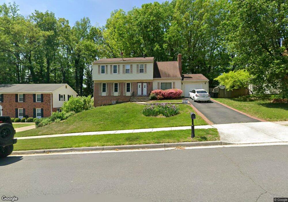 8014 Lake Pleasant Dr, Springfield, VA 22153 - photo 1