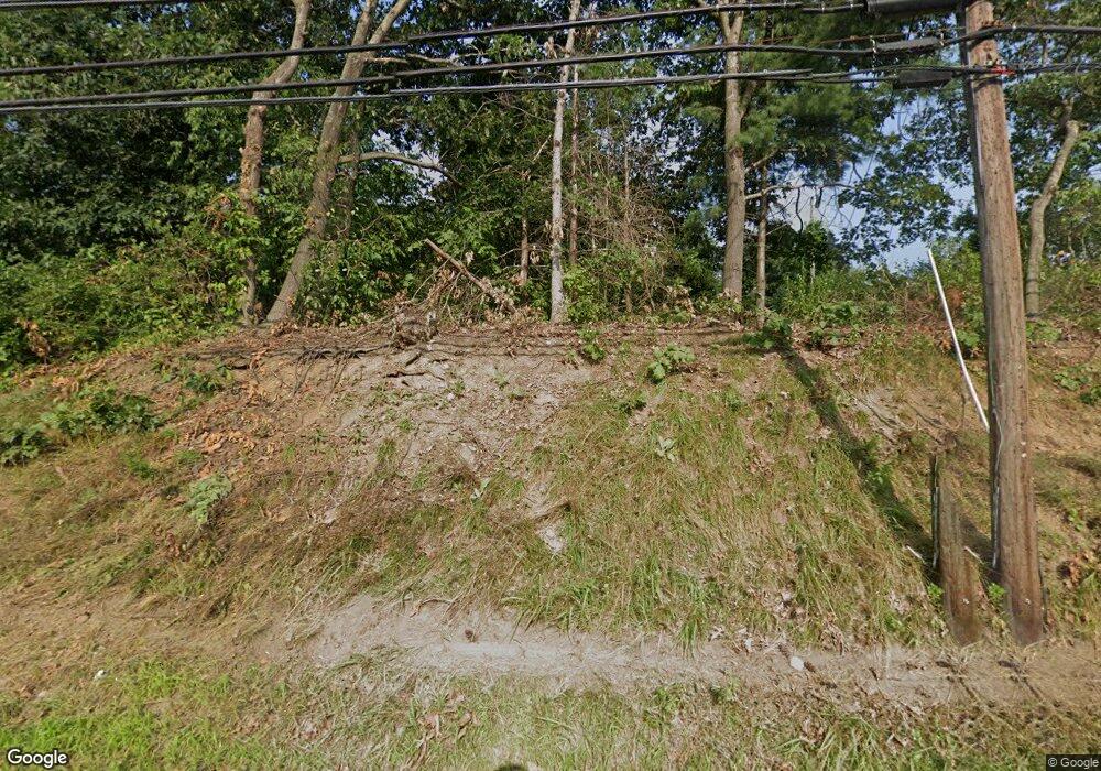 560 Wauregan Rd, Danielson, CT 06239 - photo 1