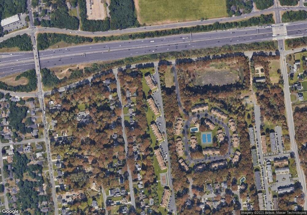 15 Gazebo Ln unit 15, Holtsville, NY 11742 - photo 1