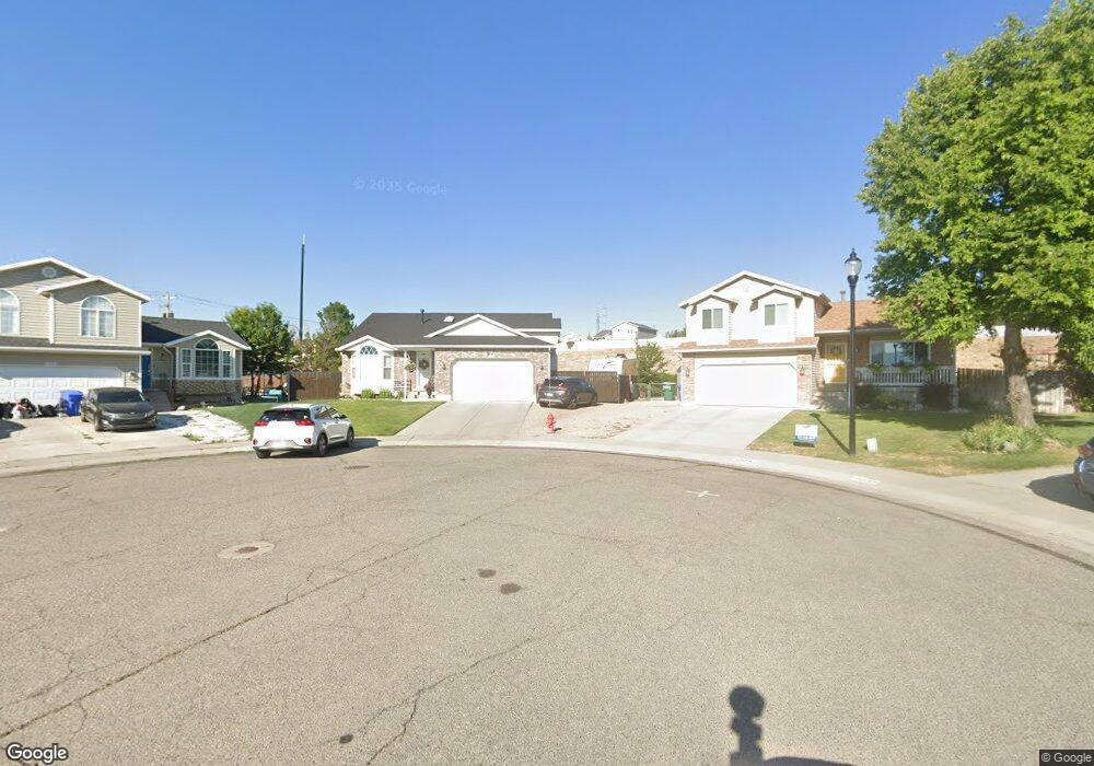 5581 Tafoya Cir, West Jordan, UT 84081 - photo 1