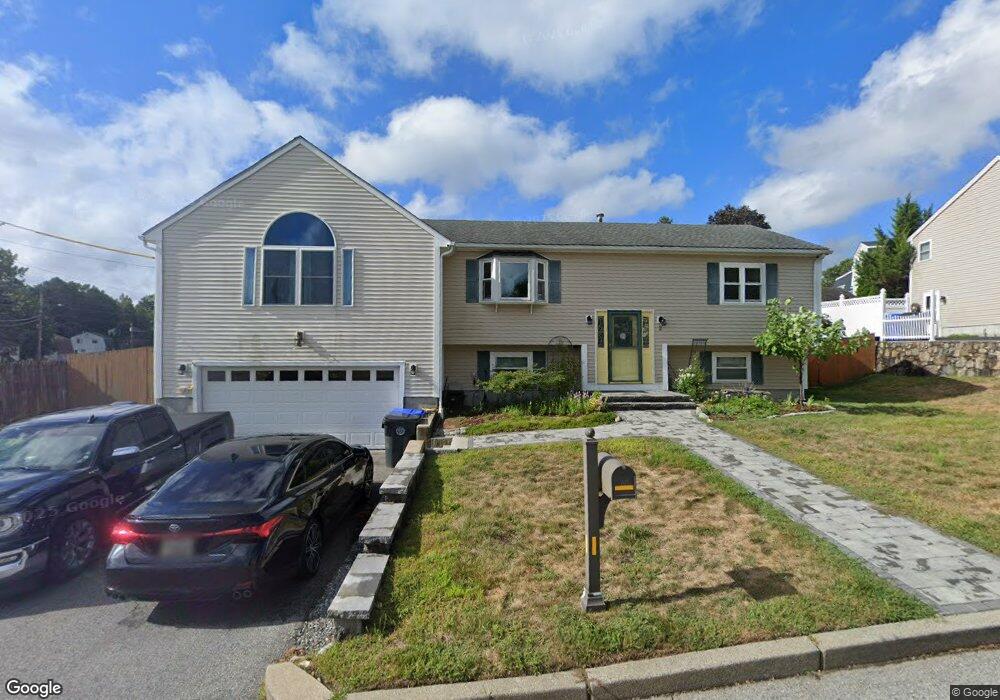 2 Cobblestone Ln, West Warwick, RI 02893 - photo 1