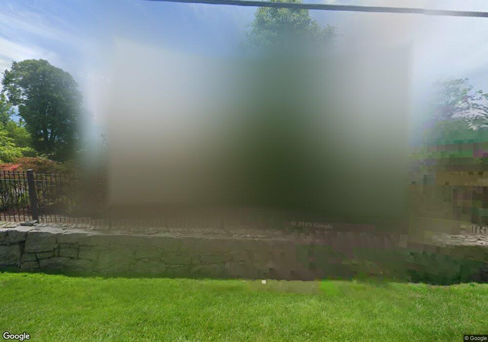 575 Polly Pk Rd, Rye, NY 10580 - photo 1