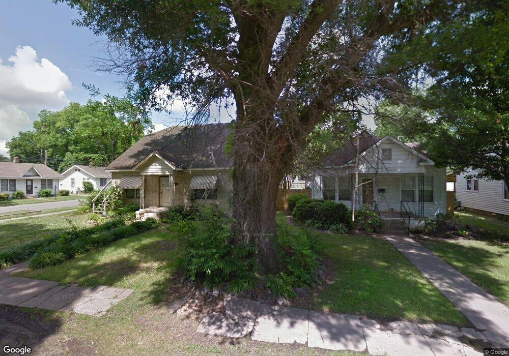 1001 S Maple St, Stuttgart, AR 72160 - photo 1