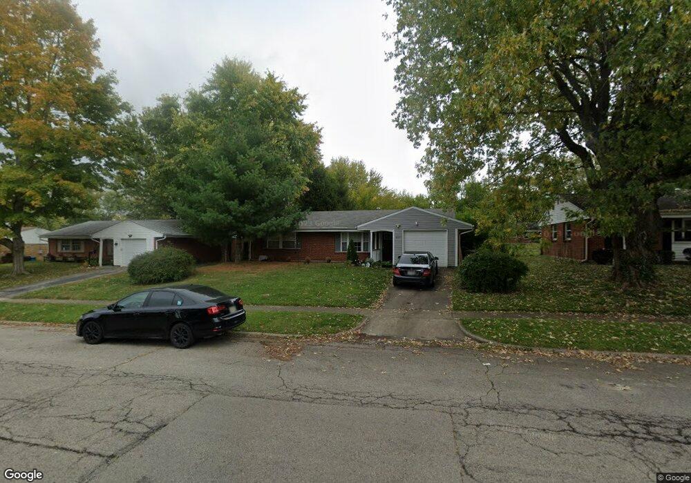 621 Mt Vernon Dr, Xenia, OH 45385 - photo 1