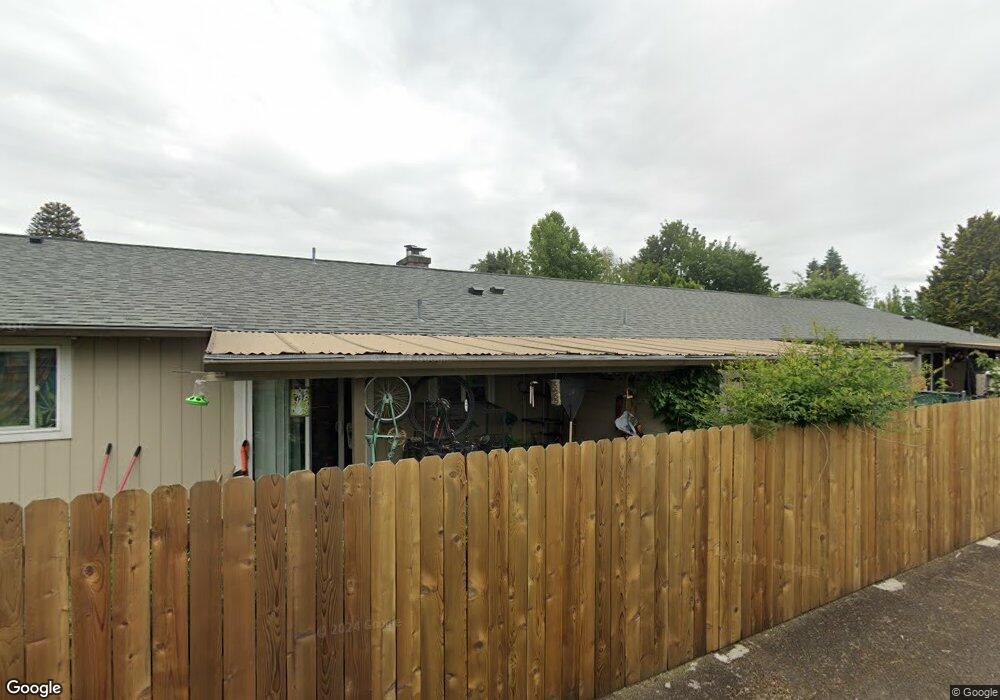 1455 N Maple St, Canby, OR 97013 - photo 1