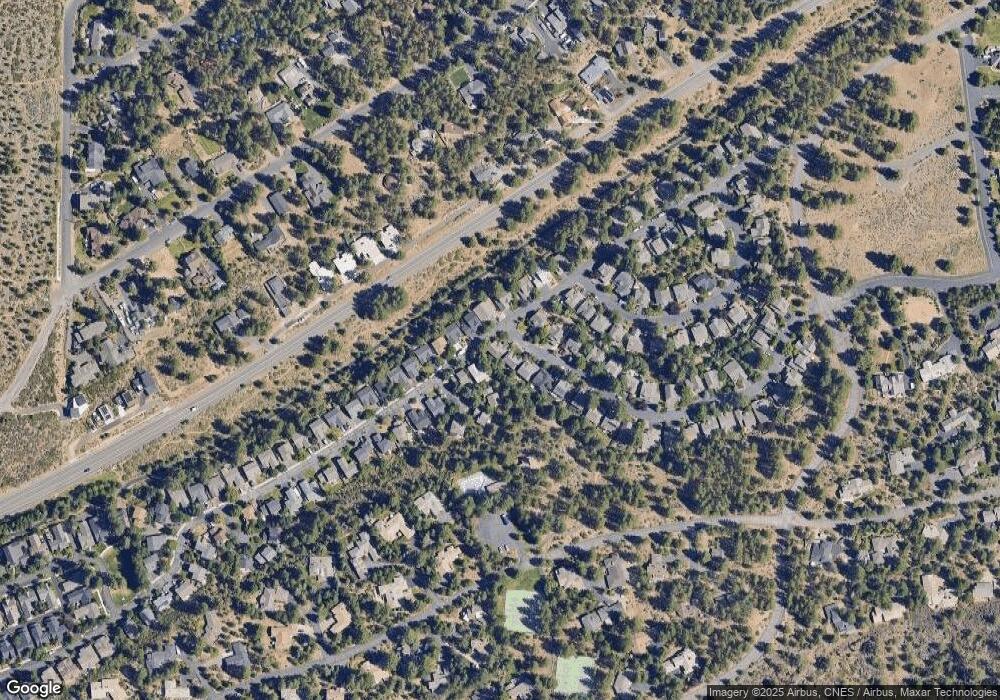 19501 Meadowbrook Dr, Bend, OR 97702 - photo 1