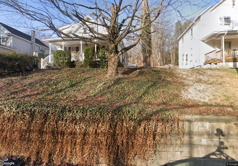 513 N Main St, Moscow, PA 18444 - photo 1