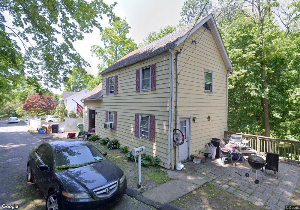 33 Hawthorne St N, Greenwich, CT 06831 - photo 1