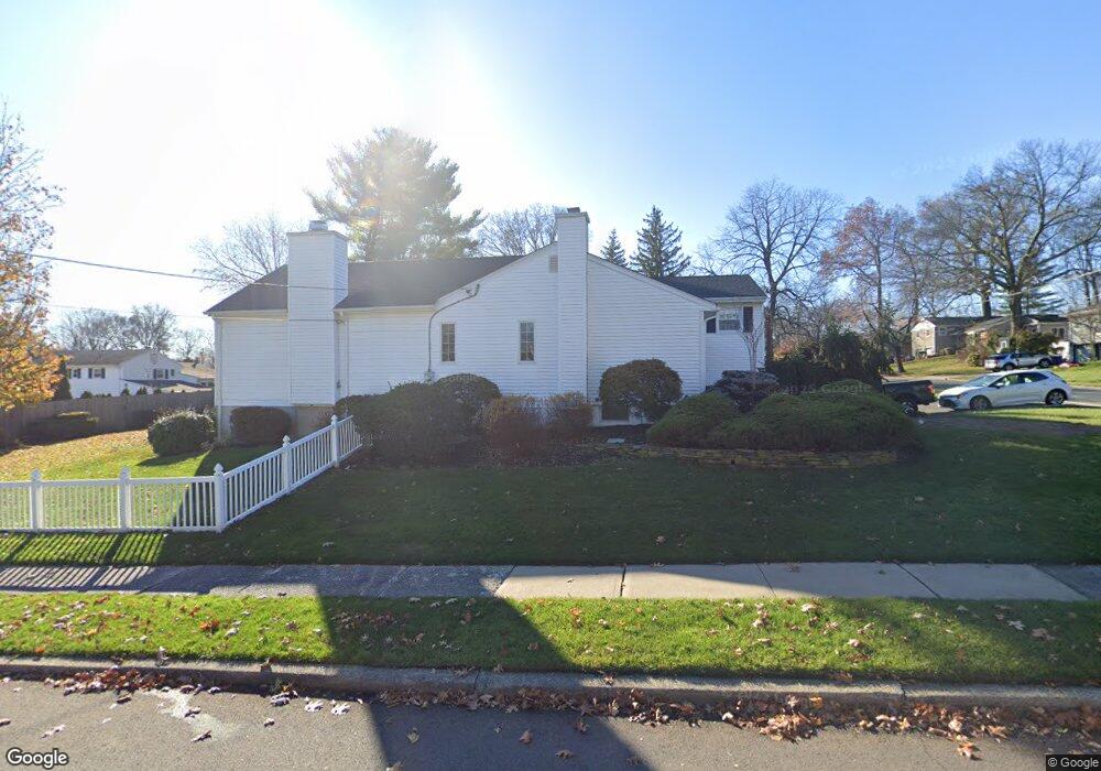 522 Mildred Place, Oradell, NJ 07649 - photo 1