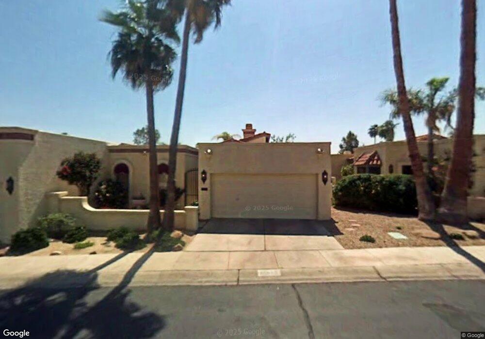 10633 N 7th Place, Phoenix, AZ 85020 - photo 1