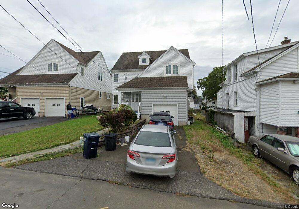 16 Spruce St, Norwalk, CT 06850 - photo 1