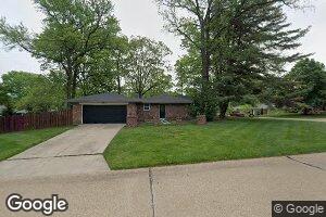 801 Rolfe Dr, Saint Louis, MO 63122
