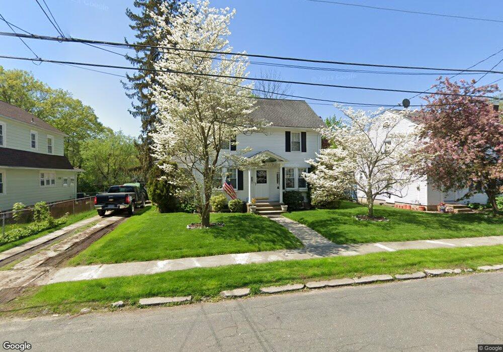 98 Radnor Ave, Naugatuck, CT 06770 - photo 1