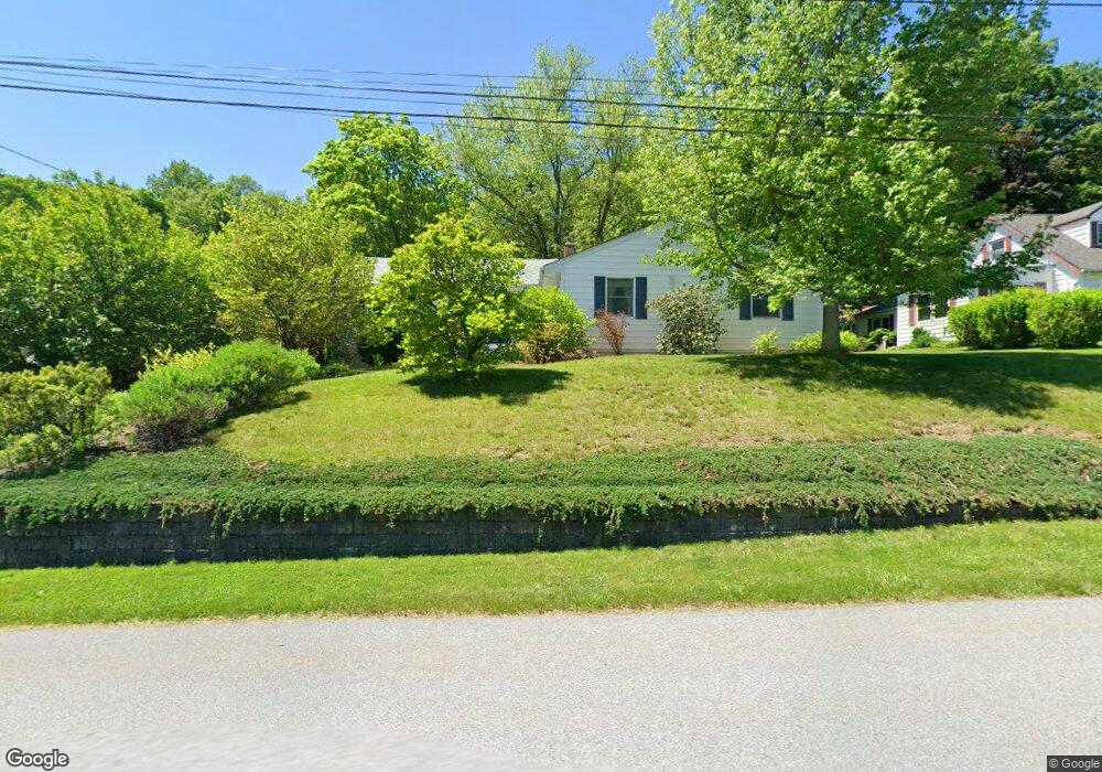 5 Casper Creek Rd, Poughkeepsie, NY 12603 - photo 1