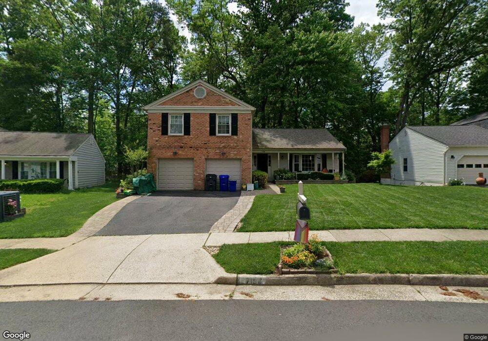 7194 Duck Ct, Springfield, VA 22152 - photo 1