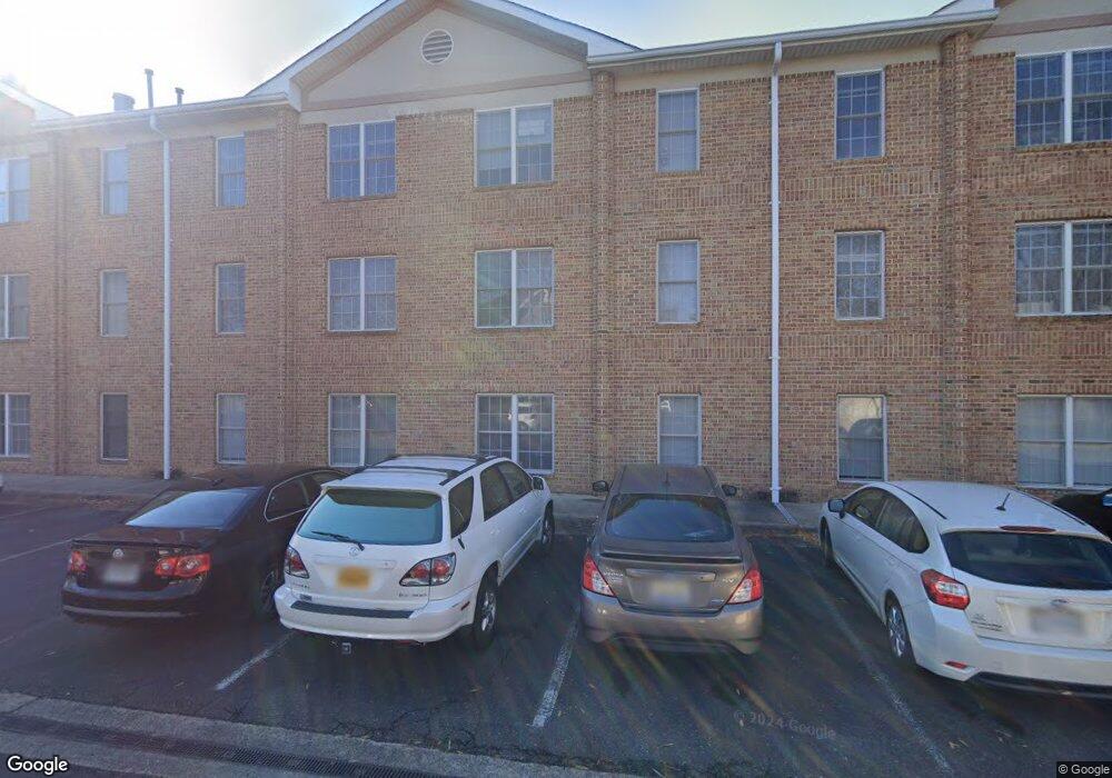 305 Oak Springs Dr, Warrenton, VA 20186 - photo 1