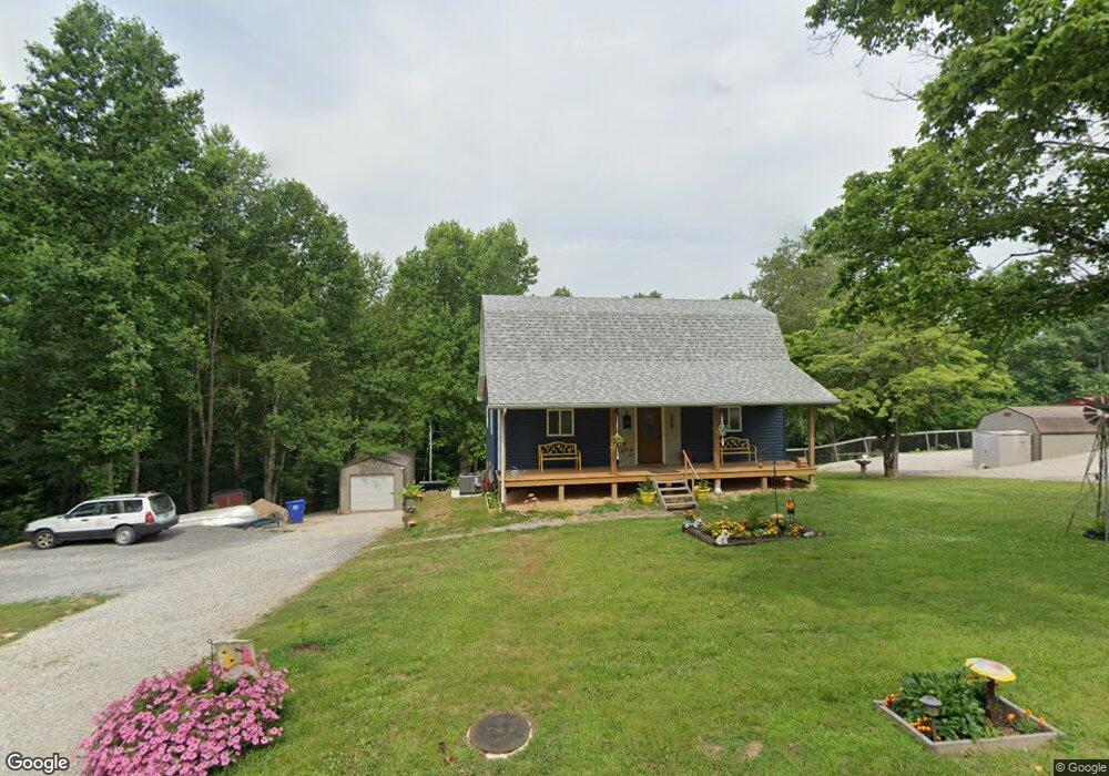 415 Silverside Dr, Scottsville, KY 42164 - photo 1