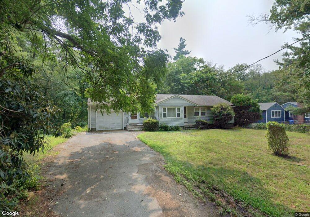 130 Locust St, Holliston, MA 01746 - photo 1