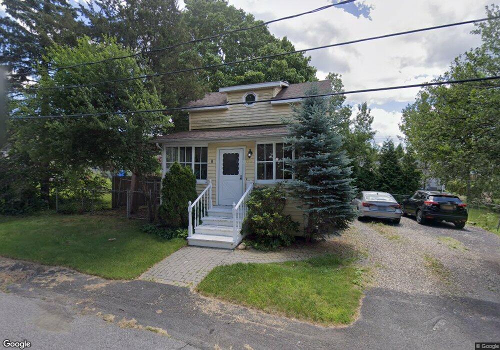 8 Pine Grove St, Rensselaer, NY 12144 - photo 1