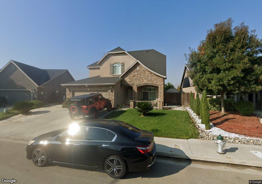 3411 N Apricot Ave, Fresno, CA 93727 - photo 1