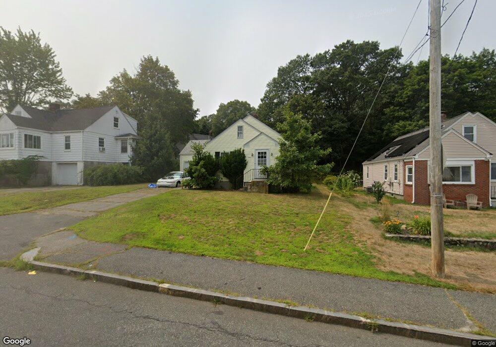 236 Lake Ave, Worcester, MA 01604 - photo 1