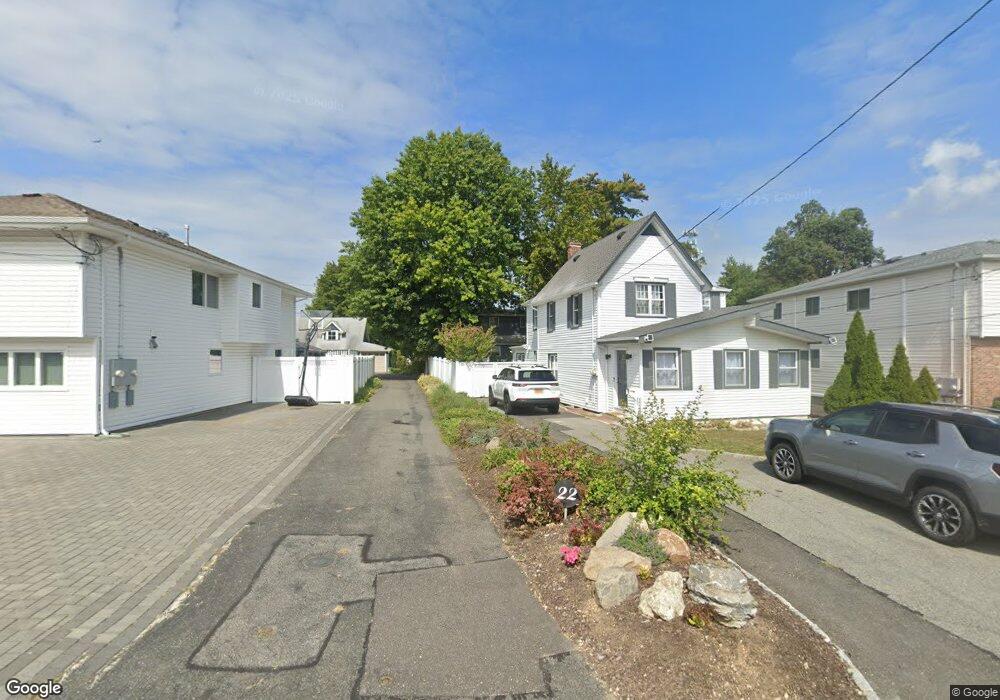 22 Walters Ave, Syosset, NY 11791 - photo 1