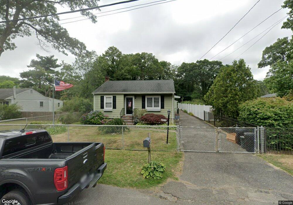 86 Wendy Dr, Holtsville, NY 11742 - photo 1