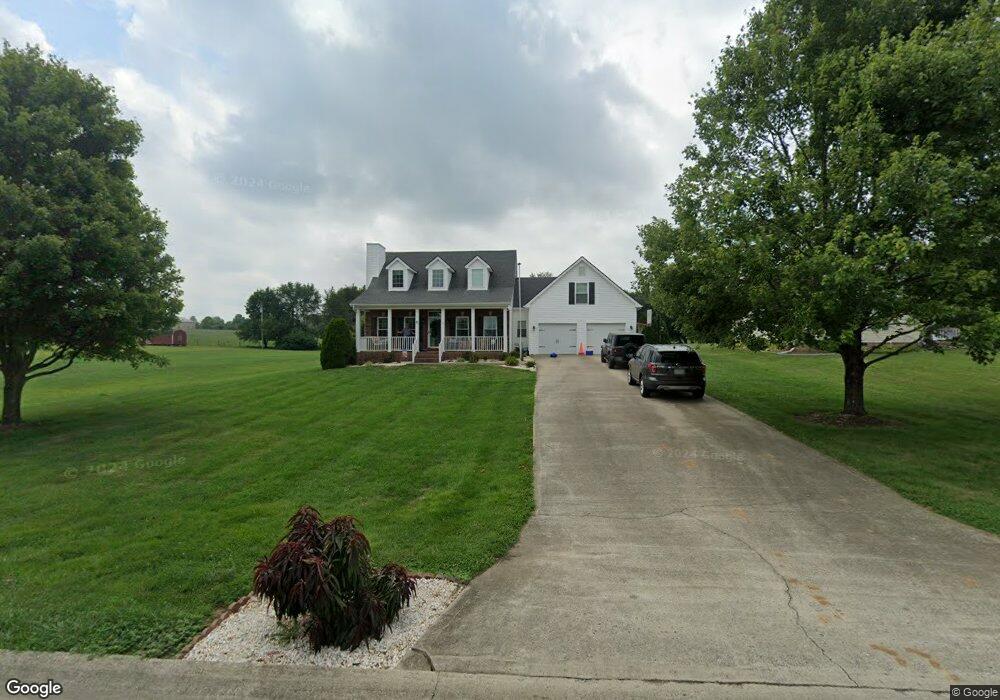 102 Station Dr, Salvisa, KY 40372 - photo 1