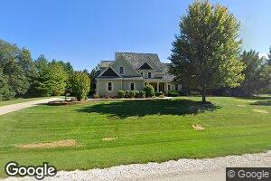 174 N Fieldstone Rd, Delafield, WI 53018