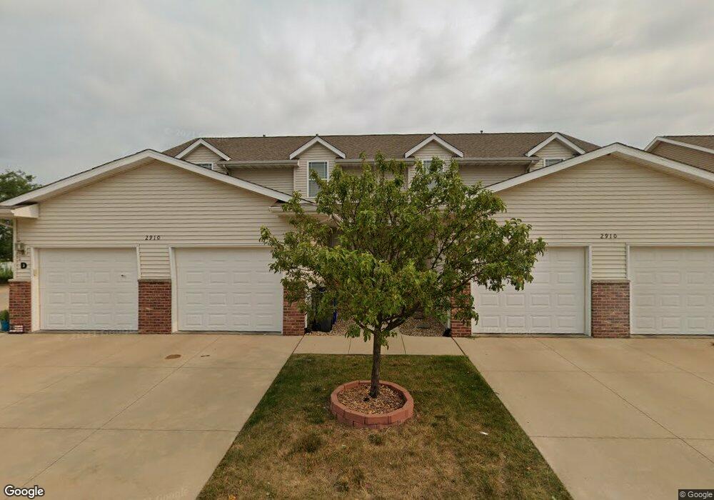 2910 Samuel Ct SW, Cedar Rapids, IA 52404 - photo 1