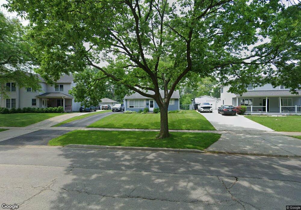 3905 Owl Dr, Rolling Meadows, IL 60008 - photo 1