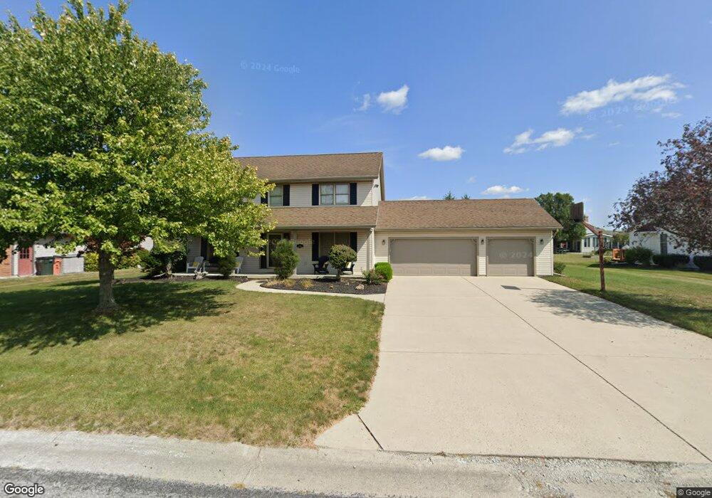 2128 Buttercup Dr, Lima, OH 45807 - photo 1