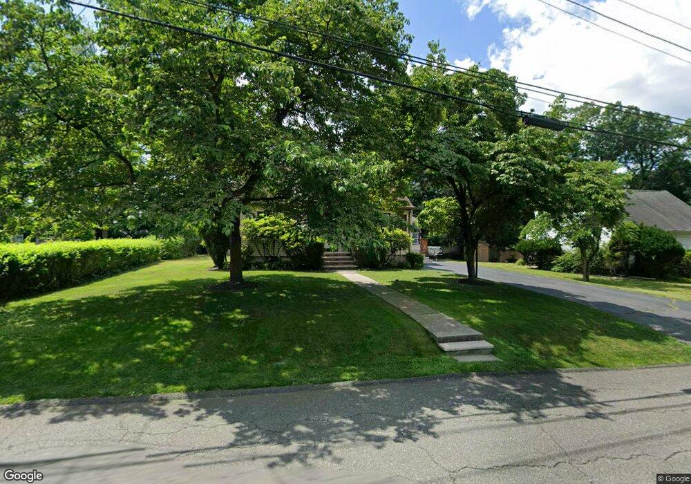 7 Fenner Ln, Nanuet, NY 10954 - photo 1