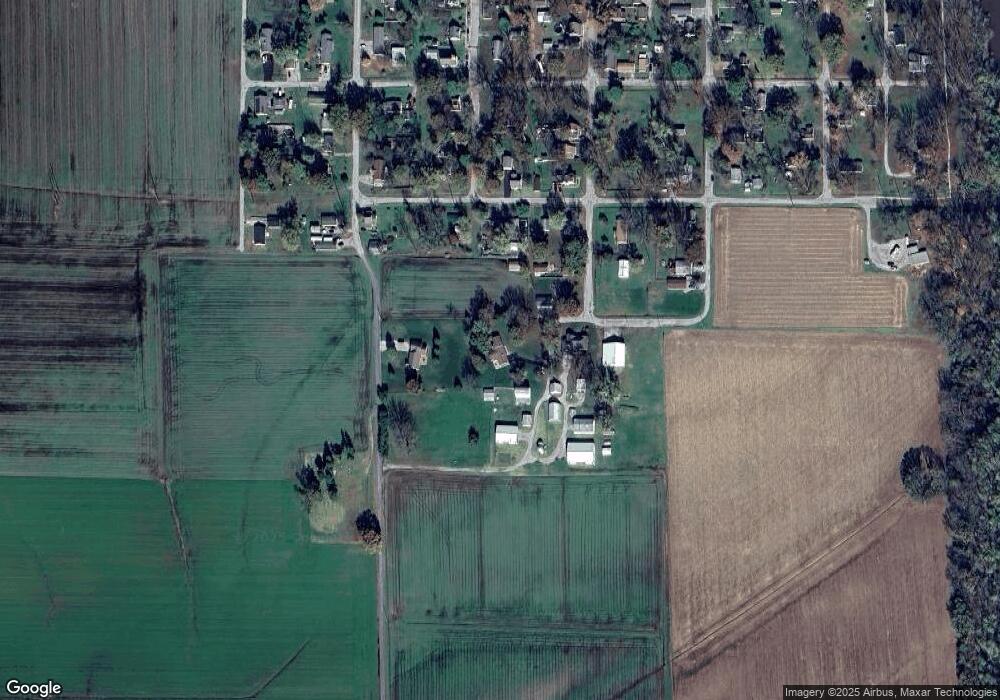 2317 Missouri Ave, Mascoutah, IL 62258 - photo 1