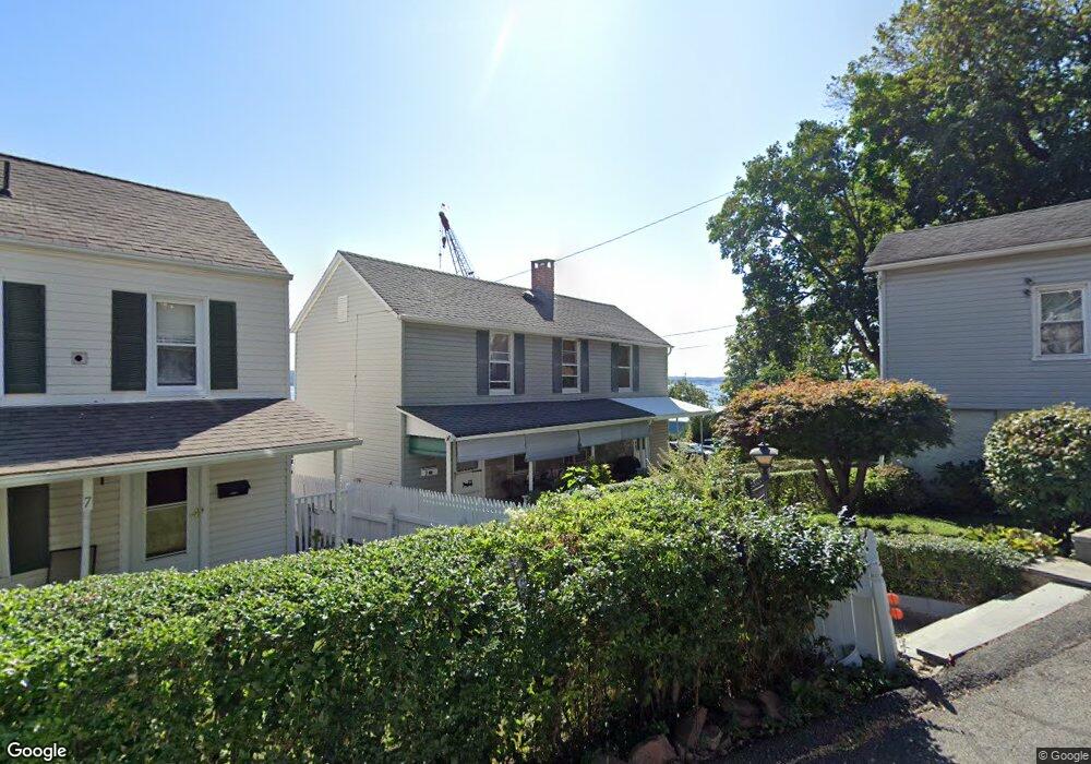 9 Van Houten St, Nyack, NY 10960 - photo 1