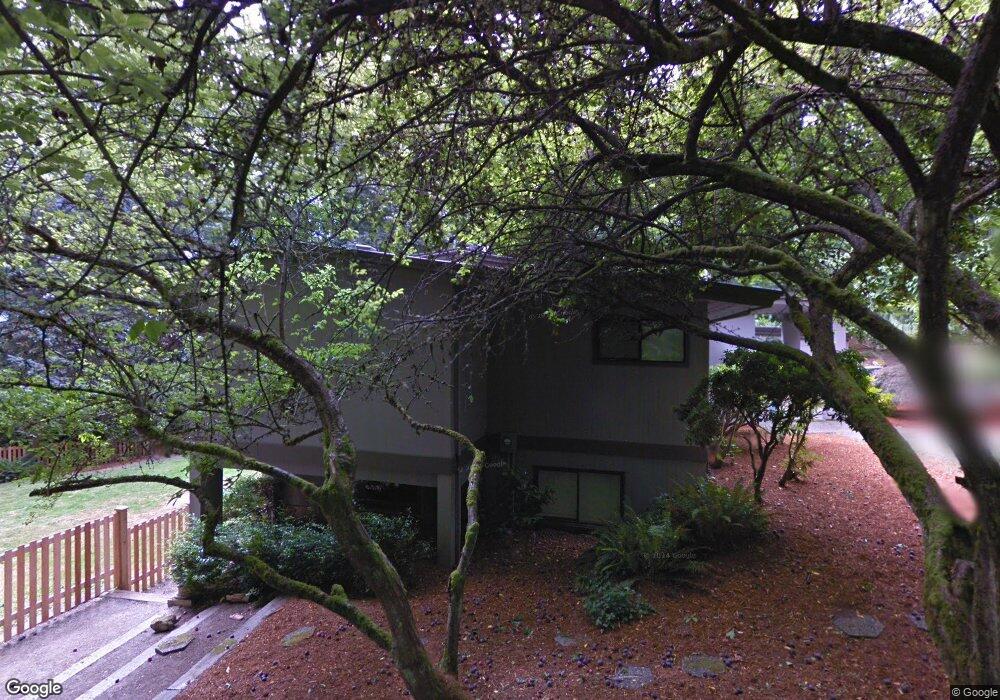 4368 E Mercer Way, Mercer Island, WA 98040 - photo 1