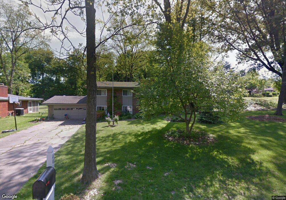 401 Maple Ln, Newburgh, IN 47630 - photo 1