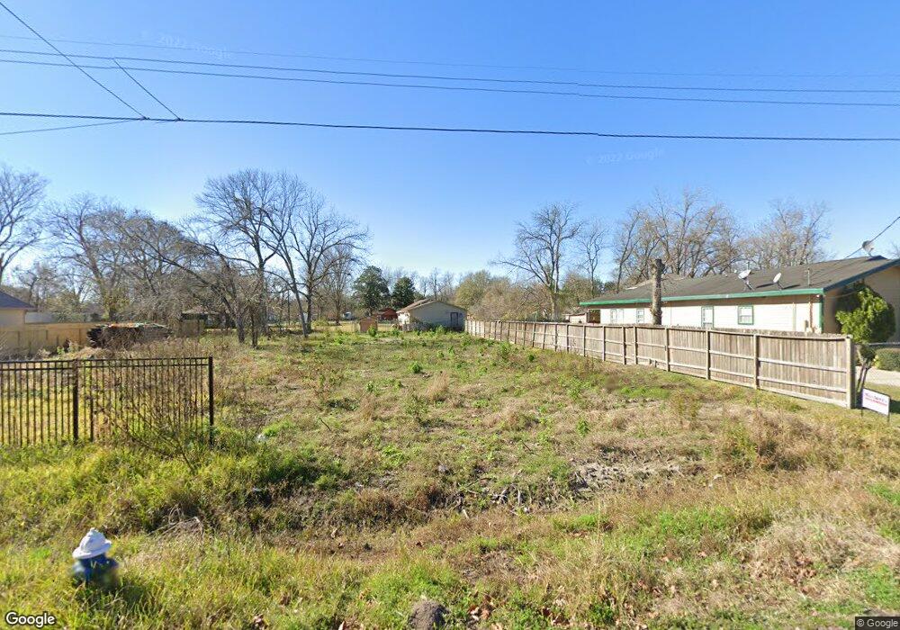 7211 Hoffman St, Houston, TX 77028 - photo 1