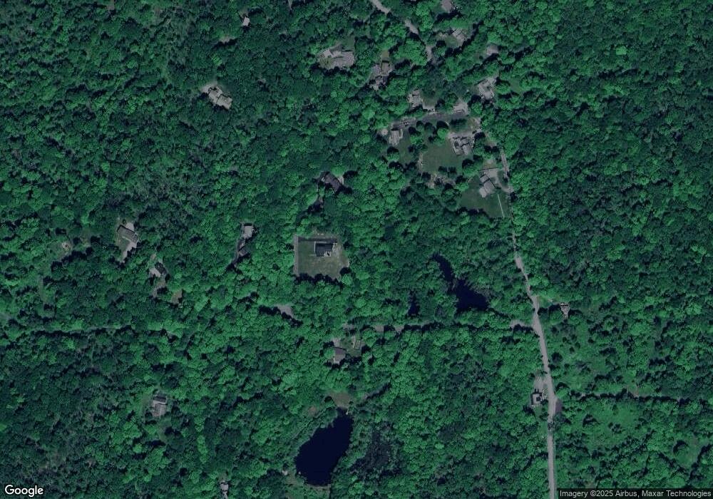 4 Miller Hill Woods Ct, Carmel, NY 10512 - photo 1