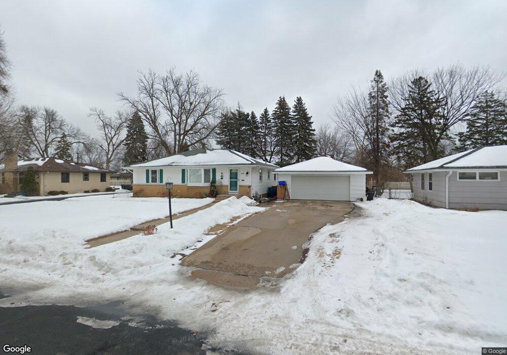 8817 Bryant Ave S, Bloomington, MN 55420 - photo 1