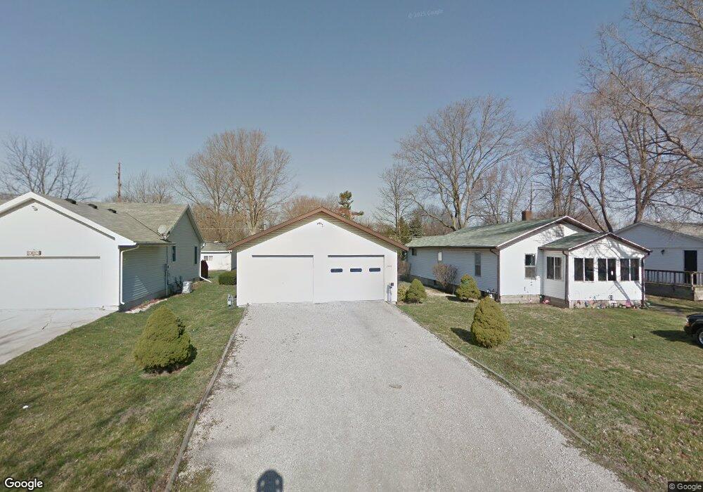 1625 N Logan St, Lincoln, IL 62656 - photo 1