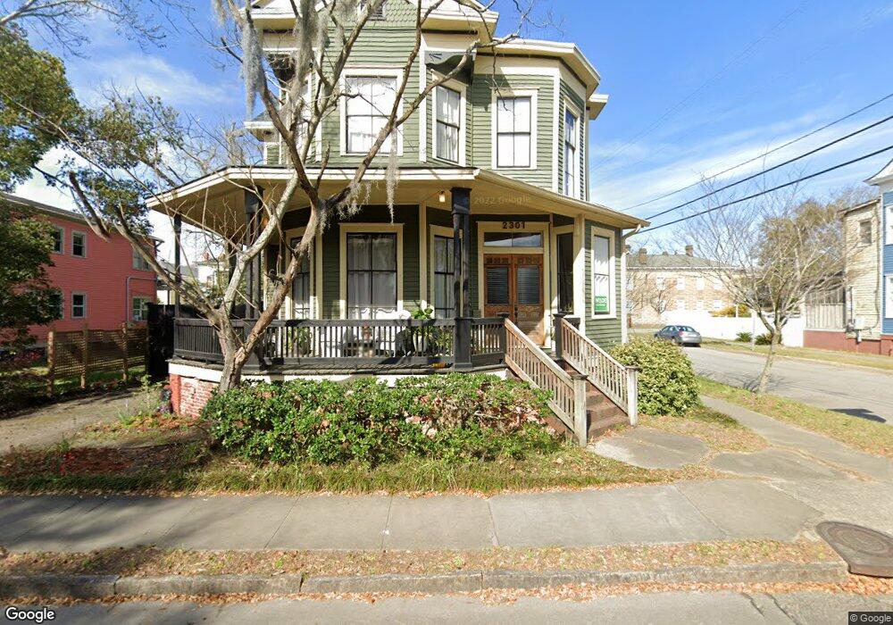2301 Whitaker St, Savannah, GA 31401 - photo 1