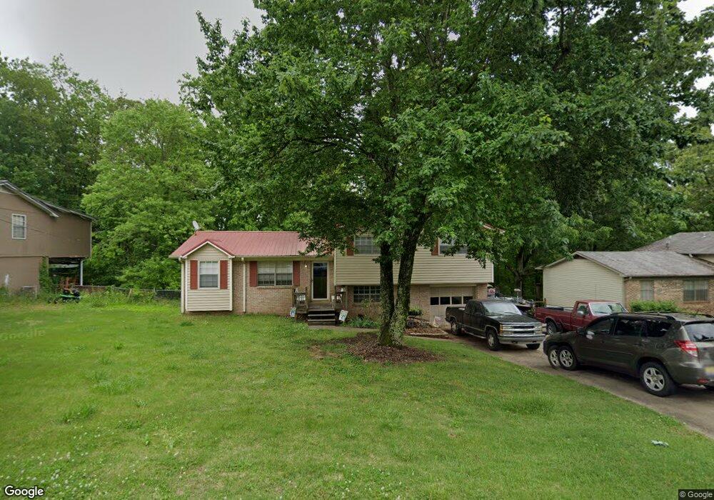 2331 Spencer Ln, Center Point, AL 35215 - photo 1